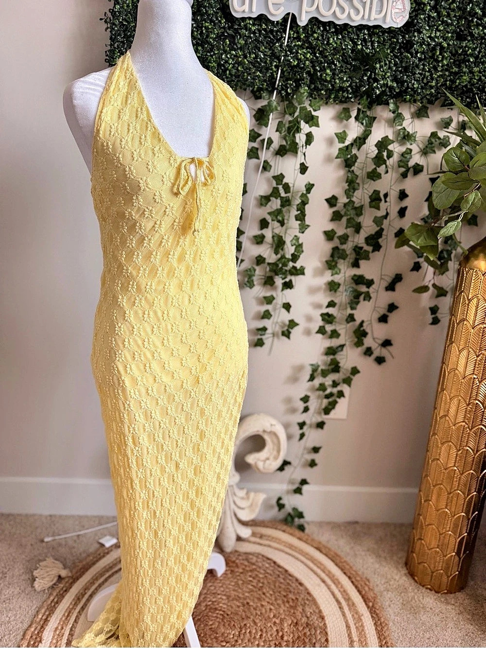 Yellow Maxi Dress Size Large Like New